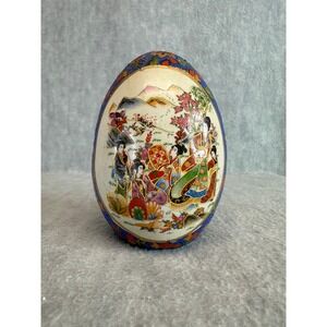 Vintage Japanese Satsuma Egg Asian Geisha Scene Blue Floral Ornament  Art